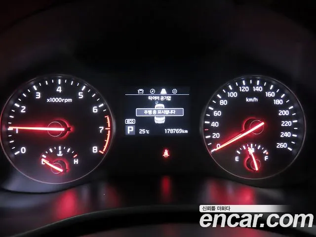 Kia K7 2017 thumb 8