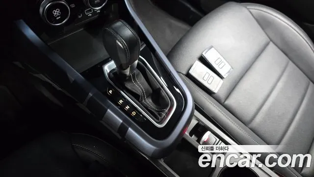 Renault-KoreaSamsung Arkana 2021 thumb 8