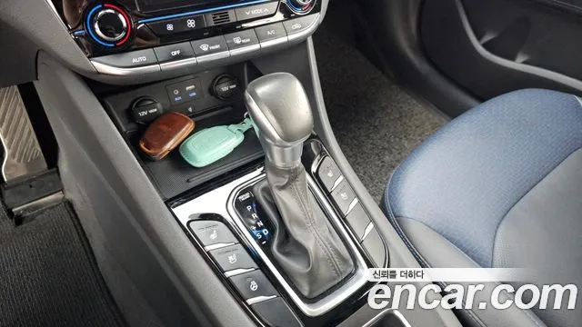 Hyundai IONIQ 6 2016 thumb 9