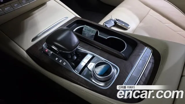 Kia K9 2018 thumb 9