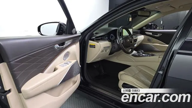 Kia K9 2018 thumb 10