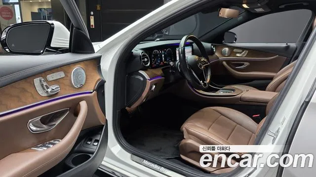 Mercedes-Benz E-Класс 2021 thumb 10
