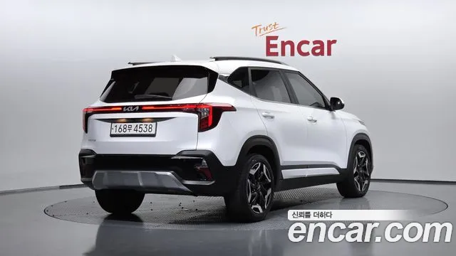 Kia Seltos 2023 thumb 2
