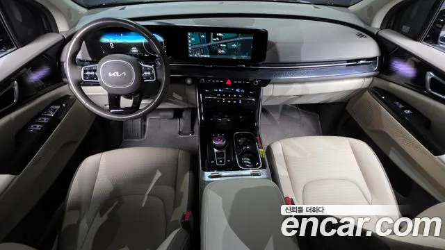 Kia Carnival 2021 thumb 7