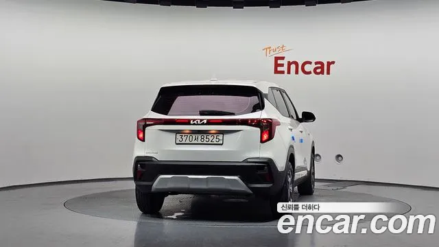 Kia Seltos 2022 thumb 4