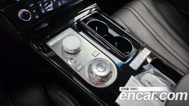 Genesis G80 2024 thumb 9