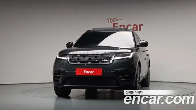 Land Rover Range Rover Velar 2025 thumb 2