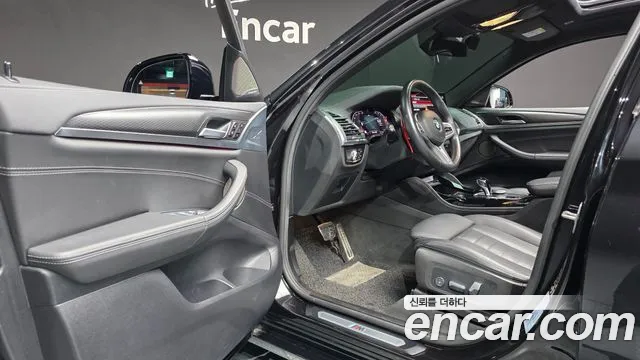 BMW X4 2022 thumb 9