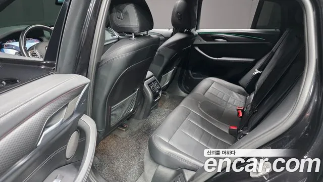 BMW X4 2022 thumb 11
