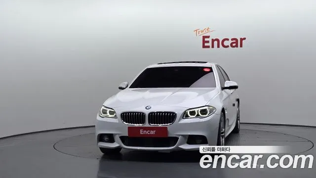 BMW 5-Series 2016 thumb 3