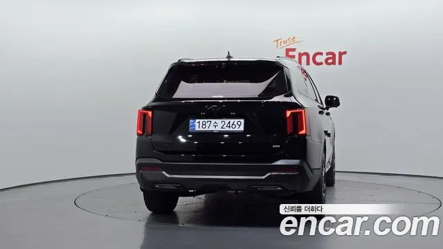 Kia Sorento 2024 thumb 4
