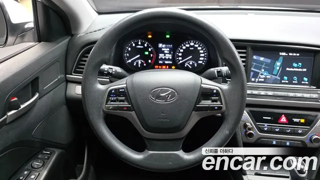 Hyundai Avante 2018 thumb 12