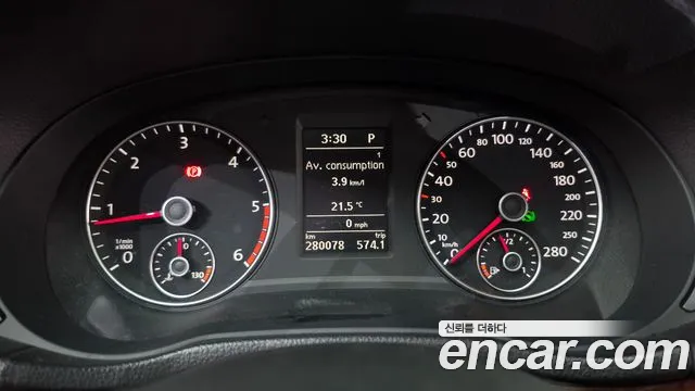Volkswagen Passat (North America and China) 2013 thumb 8