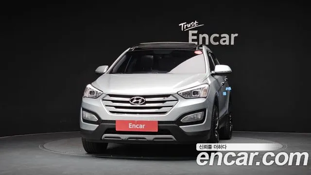 Hyundai Santa Fe 2014 thumb 3