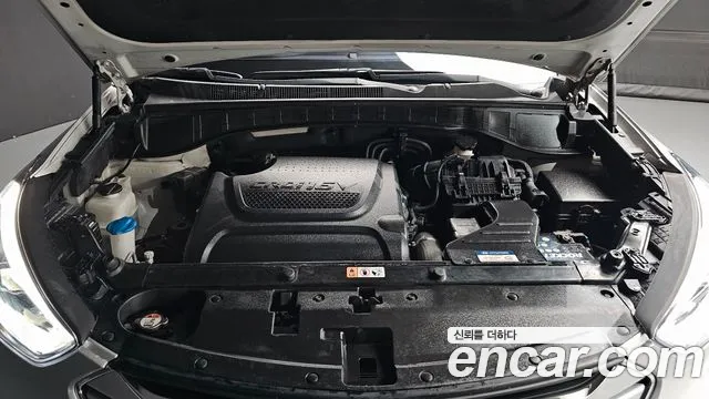 Hyundai Santa Fe 2014 thumb 6