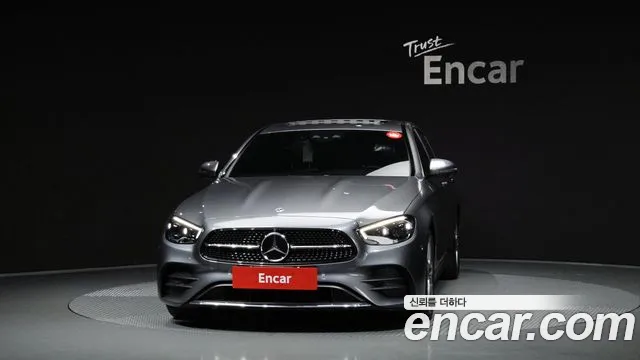 Mercedes-Benz E-Класс 2022 thumb 3