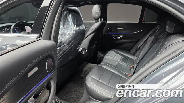 Mercedes-Benz E-Класс 2022 thumb 12