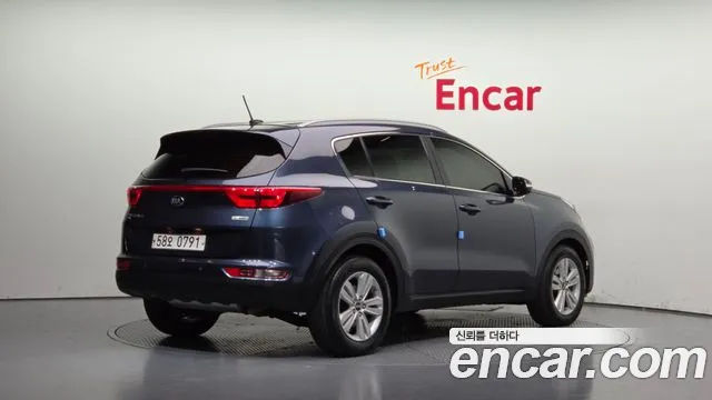 Kia Sportage 2016 thumb 2