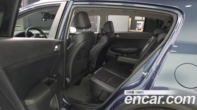 Kia Sportage 2016 thumb 11