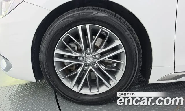 Hyundai Grandeur 2018 thumb 5