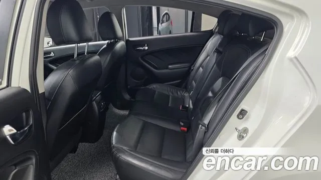 Kia K3 2014 thumb 12
