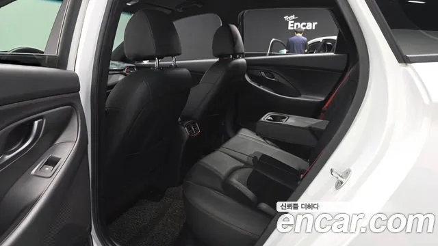 Hyundai i30 2019 thumb 11