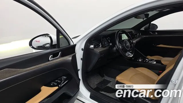 Kia K5 2022 thumb 10