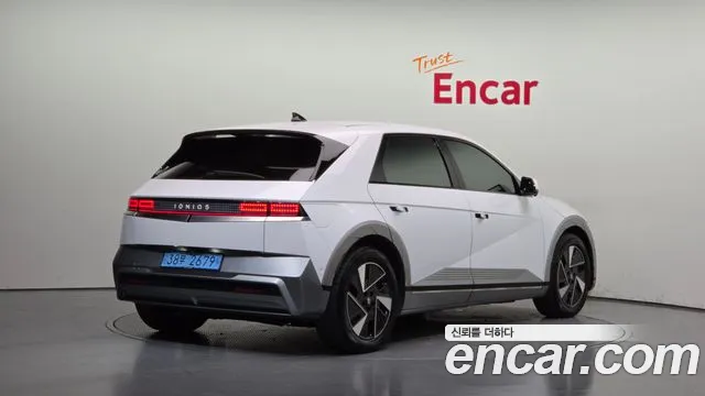 Hyundai IONIQ 5 2024 thumb 2