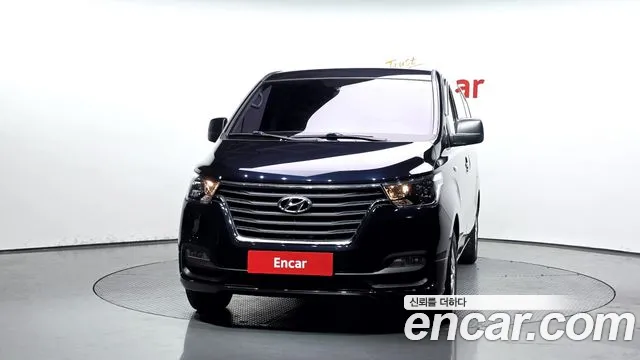 Hyundai Starex 2019 thumb 3