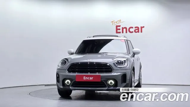 MINI Countryman 2022 thumb 3