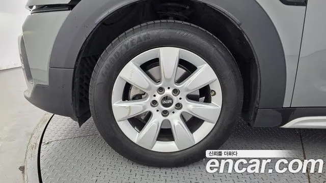 MINI Countryman 2022 thumb 5