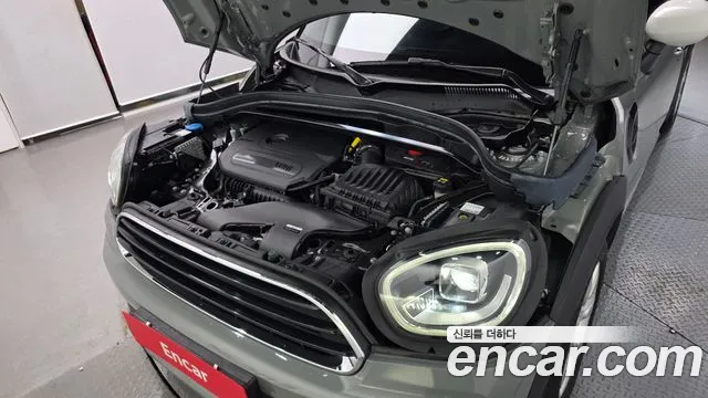 MINI Countryman 2022 thumb 6
