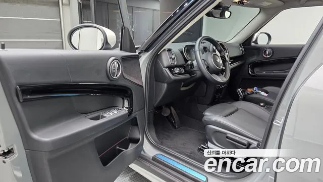 MINI Countryman 2022 thumb 10