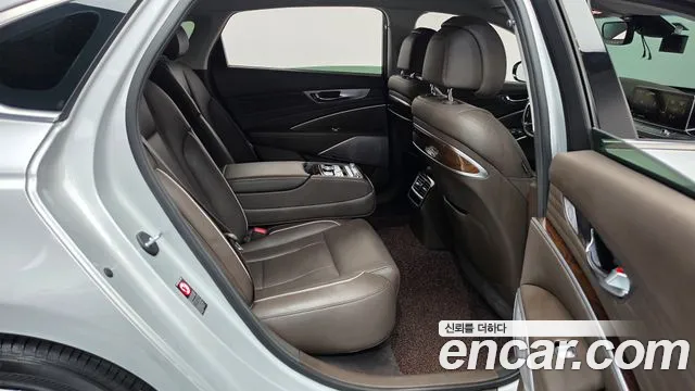 Kia K9 2018 thumb 11