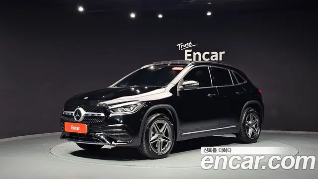 Mercedes-Benz GLA 2023 thumb 12