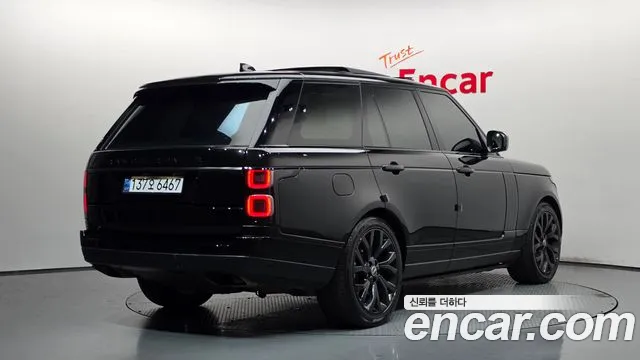 Land Rover Range Rover 2019 thumb 2
