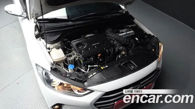 Hyundai Avante 2016 thumb 6