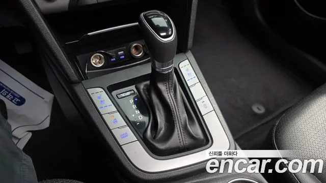 Hyundai Avante 2016 thumb 9