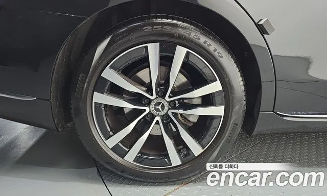 Mercedes-Benz S-Класс 2021 thumb 5