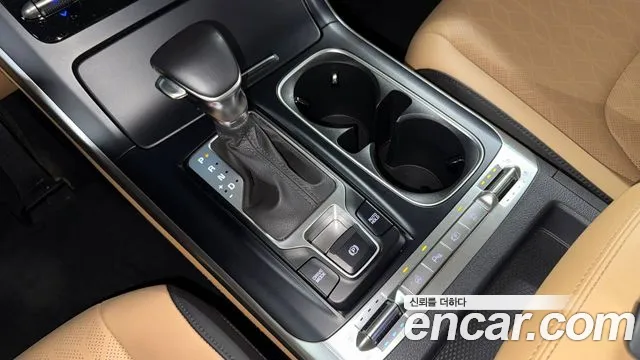 Kia Carnival 2021 thumb 9