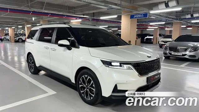 Kia Carnival 2021 thumb 12