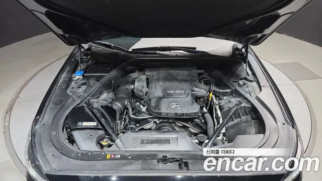 Hyundai Genesis 2014 thumb 6