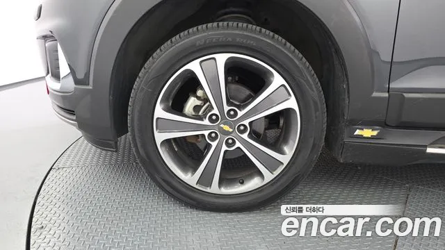 ChevroletGMDaewoo Captiva 2018 thumb 5
