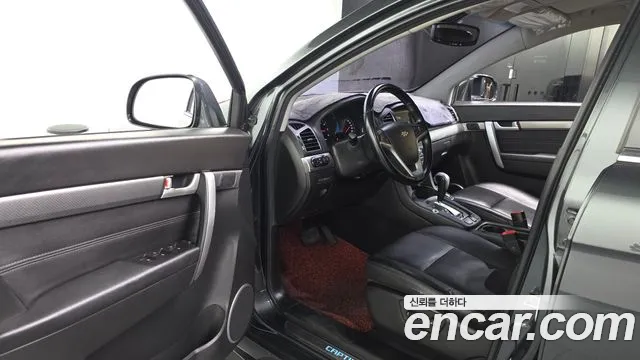 ChevroletGMDaewoo Captiva 2018 thumb 10