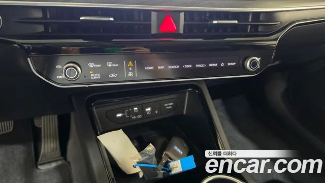 Kia K5 2025 thumb 6