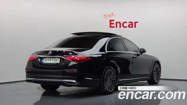 Mercedes-Benz S-Класс 2022 thumb 2