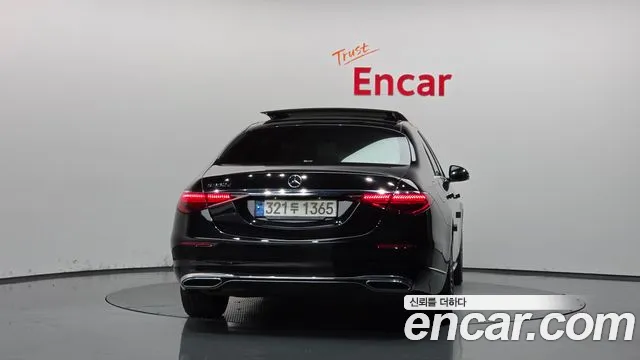 Mercedes-Benz S-Класс 2022 thumb 4