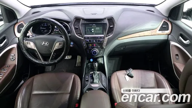Hyundai Santa Fe 2017 thumb 7