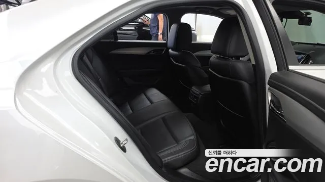 Cadillac ATS 2017 thumb 12