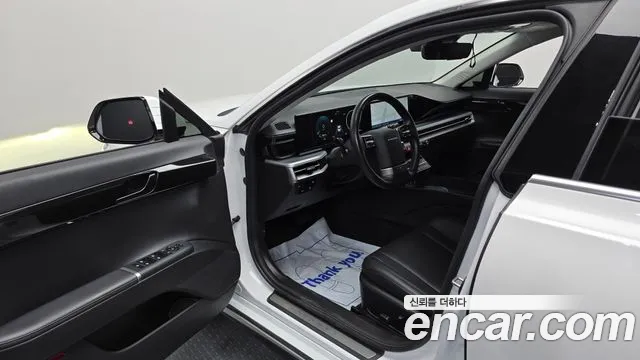 Hyundai Grandeur 2023 thumb 9